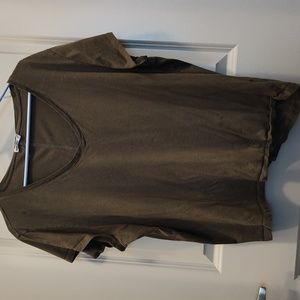 Barefoot dreams Malibu tshirt